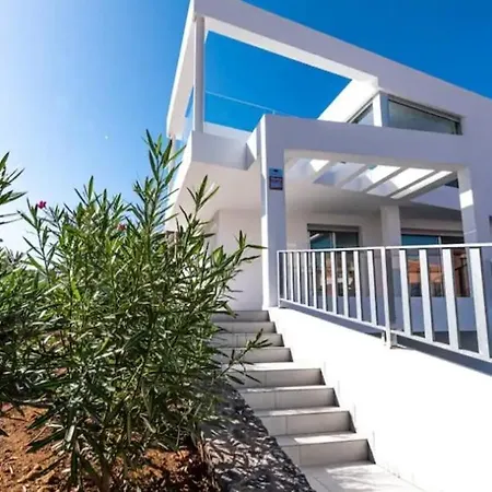 Hébergement de vacances Idaira Adosado Con Piscina A Estrenar-wifi Palm-mar